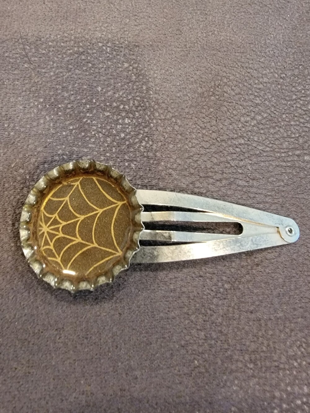 Spiderweb Vintage Bottle Cap Hair Clip